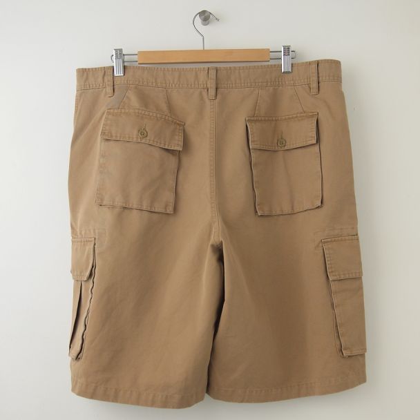 Gap Standard Cargo Shorts Men's Size 36 (back)