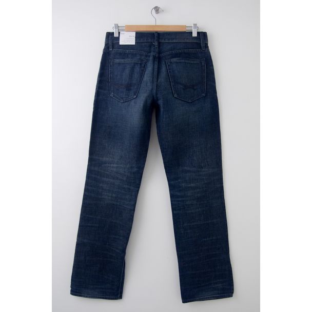 NEW Gap Men's 1969 Standard Fit Jeans in Crosby Wash - back