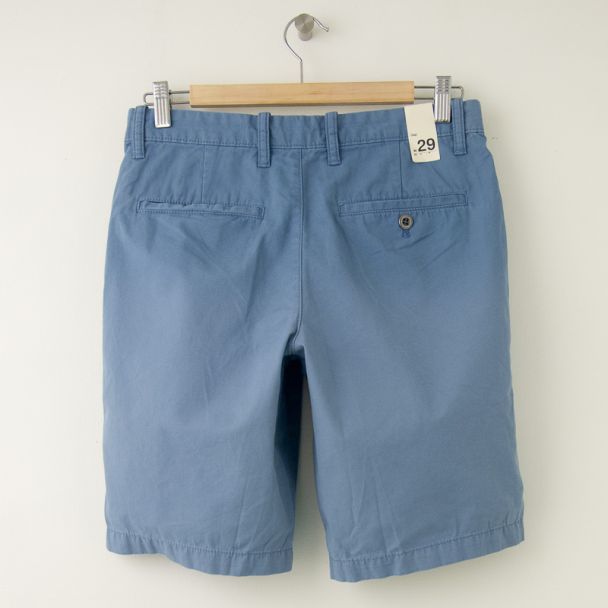 NEW Gap Flat Front 9.5" Sun-Washed Short in Soft Cornflower - Back