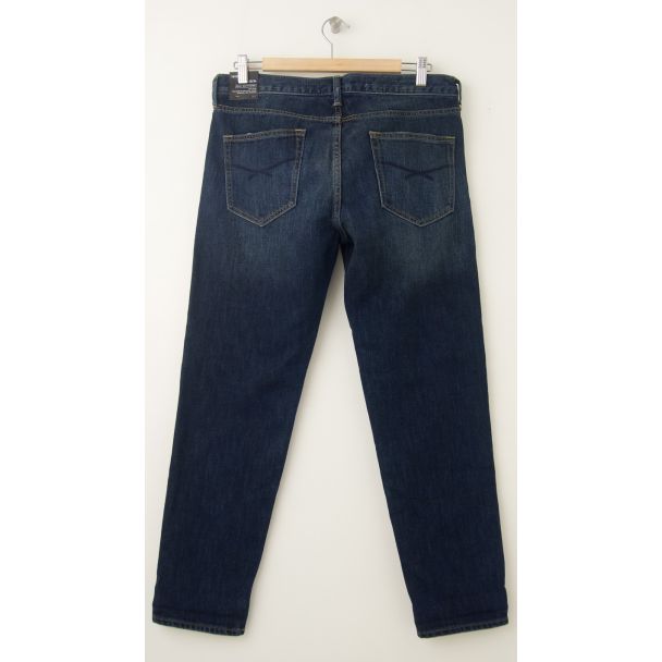 NEW Gap 1969 Sexy Boyfriend Jeans in Calcite Wash 