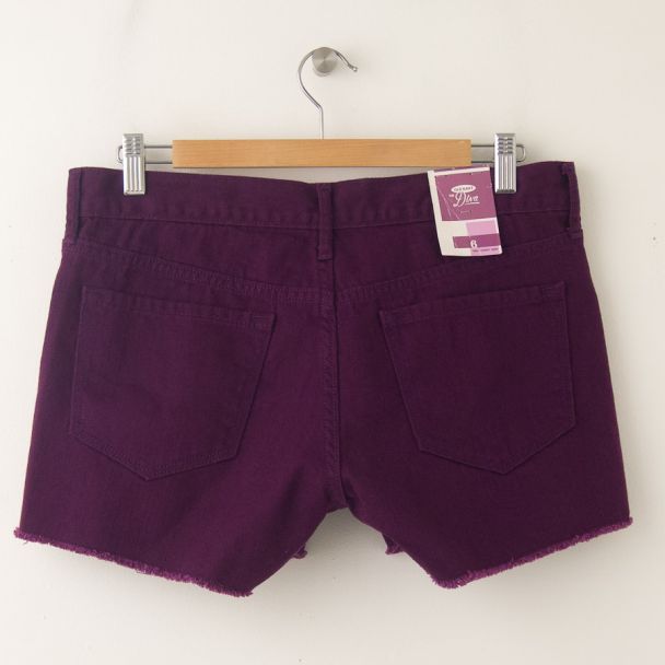 NEW Old Navy The Diva Cut-Off Denim Shorts 3.5" in Plummy Mummy (back)
