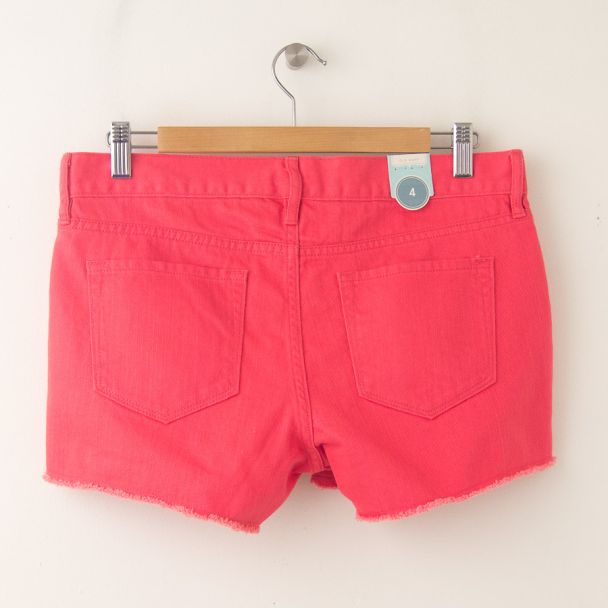 NEW Old Navy The Diva Cut-Off Denim Shorts 3.5" in Watermelon (back)