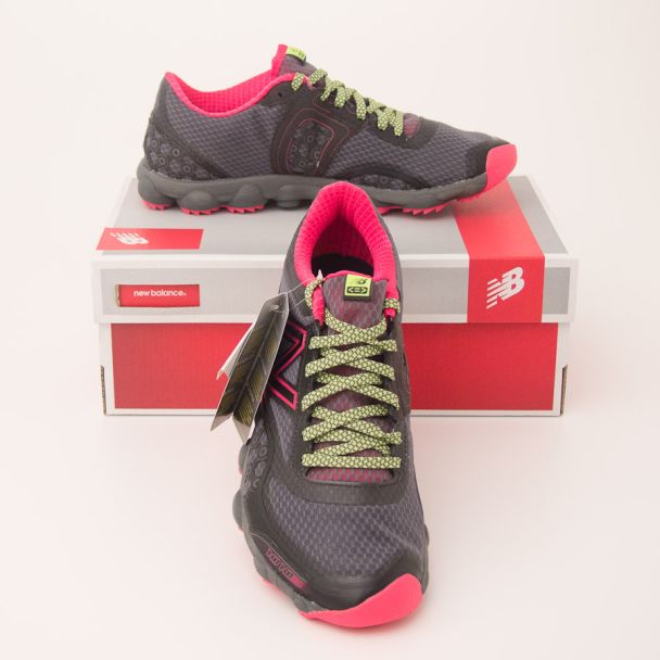 New Balance Women's Minimus 1010 Trail Running Shoe in Grey WT1010GP