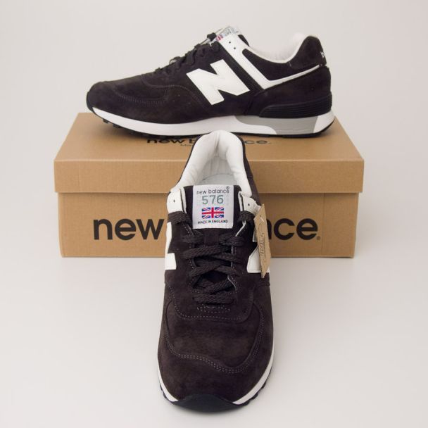 New Balance Men's Made in England 576 Classics Running Shoes M576KHA