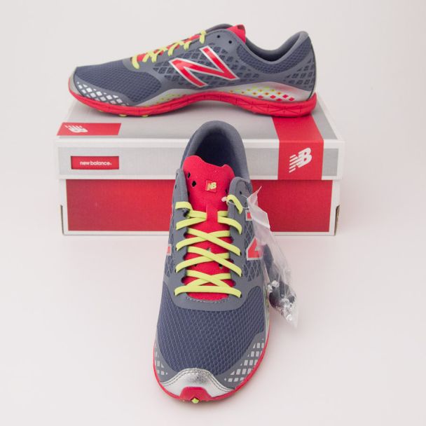 New Balance Men's 900 Cross Country Metal Spike Running Shoe MXCS900G