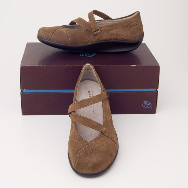 Aravon Lucie Brown Nubuck Mary Jane Shoes with Stridarc Glide WEL03BN