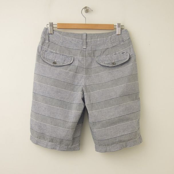NEW Gap Multi-Stripe Sunfaded Shorts in Grey Stripe