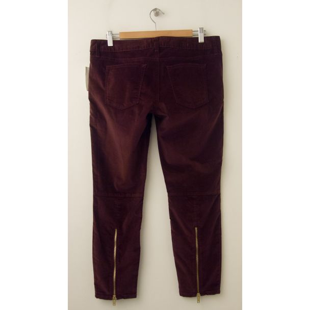 NEW Gap 1969 Velvet Always Skinny Skimmer Pants in Cherrywood  (back)