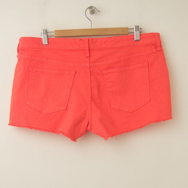 NEW Gap 1969 Summer Cut-Offs Denim Maddie Shorts Coral Bells