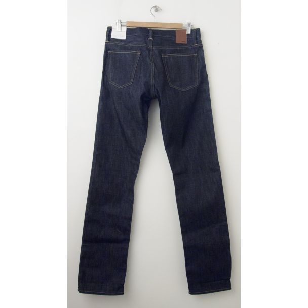NEW Gap 1969 Straight Fit Selvage Jeans in Raw (back)