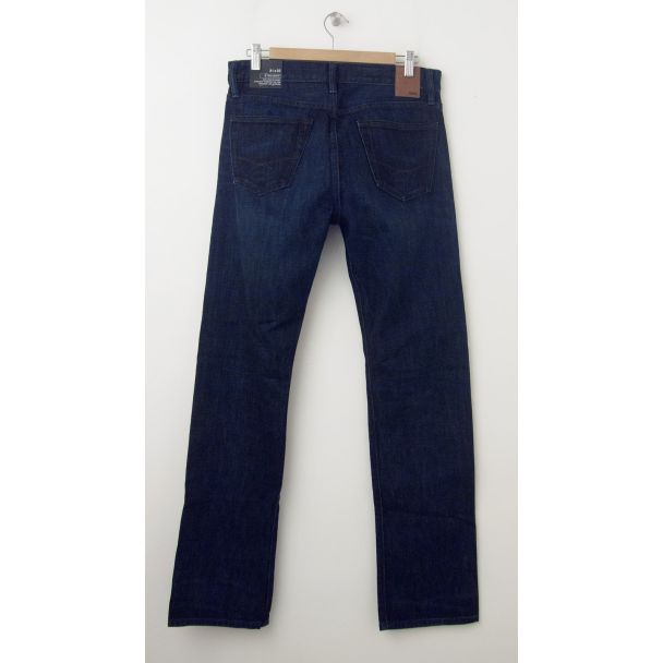 NEW Gap 1969 Straight Fit Jeans in Savannah