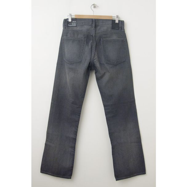 NEW Gap 1969 Relaxed Fit Jeans in Grey (back)