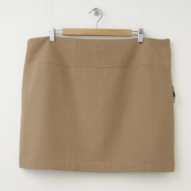 NEW Gap Wool Mini Skirt in Camel (back)
