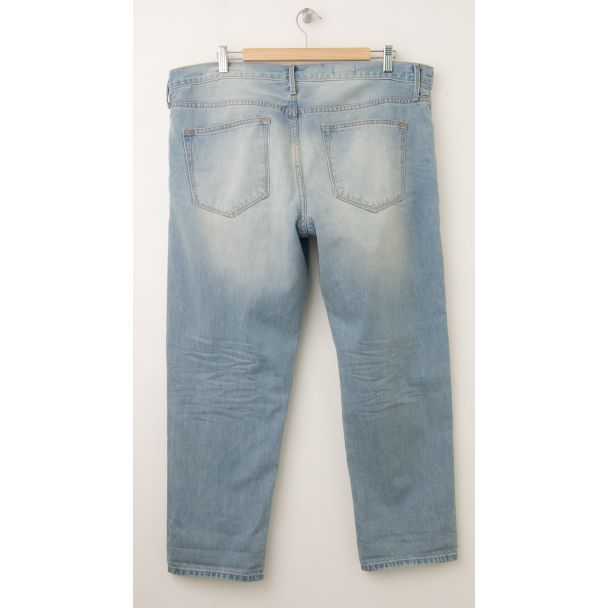 NEW Gap 1969 Destructed Sexy Boyfriend Jeans in Bailer Wash