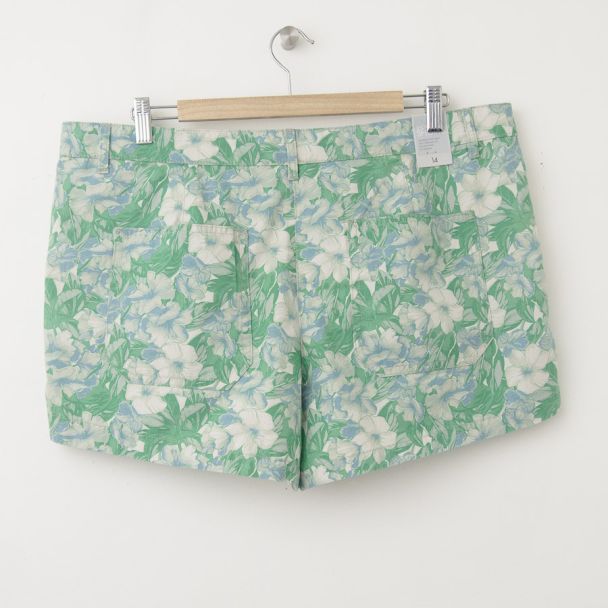 NEW Gap Sunkissed Tropical Floral Print Short Shorts in Light Green