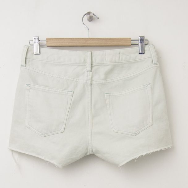 NEW Gap 1969 Stud Raw-Edge Maddie Slim Cut-Off Denim Shorts in Spring Mint  (back)