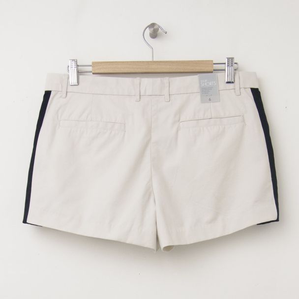 NEW Gap Sunkissed Side Stripe Short Shorts in Sloe Gin