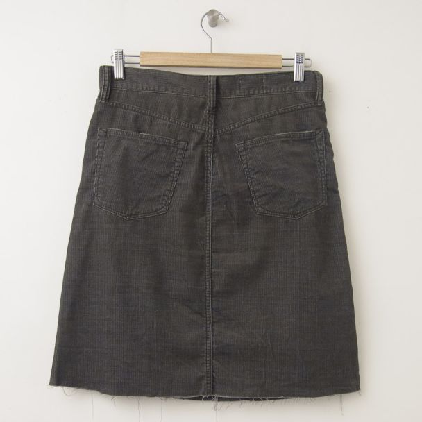 NEW Gap 1969 A-Line Denim Skirt in Graphite Grey (back)