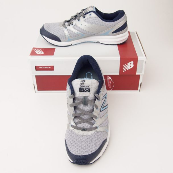 New Balance Women's 577 Cross-Trainer Shoe WX577SB in Silver with Blue 