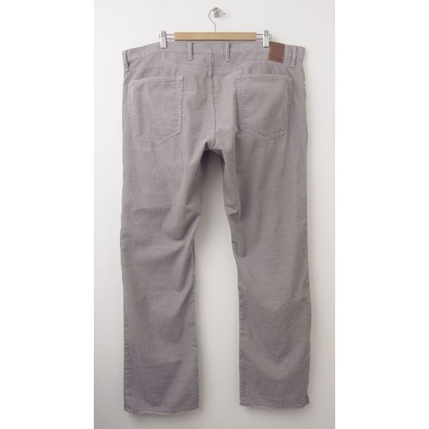 NEW Gap 1969 Cord Straight Fit Corduroy Pants in Pewter Grey