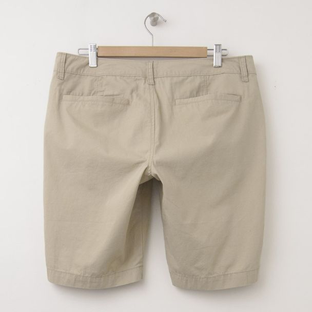 NEW Old Navy Uniform Bermuda Shorts in Rolled Oats (back)