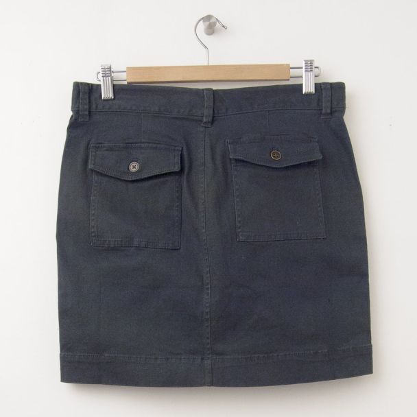 NEW Old Navy Twill Utility Surplus Skirt in Grey Charlie (back)