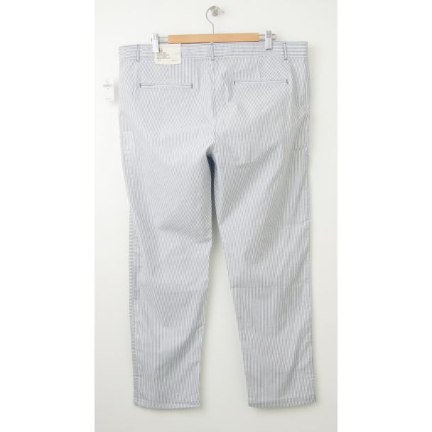NEW Gap Skinny Mini Stripe Khaki Pants in Thin Navy Stripe (back)