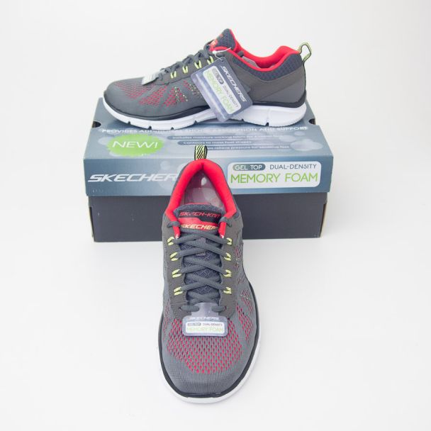 Skechers Men's Equalizer Deal Maker Running Shoe 51358/CCRD in Charcoal/Red