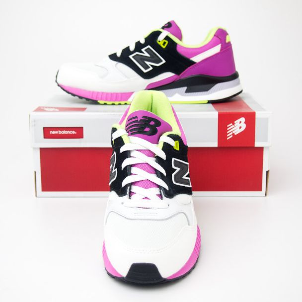 New Balance Women's Retro 530 90's Bold Running Shoes W530BOB in White