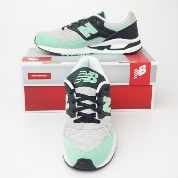 New Balance Women's 530 '90s Classic Running Shoes W530PIK in Grey/Mint