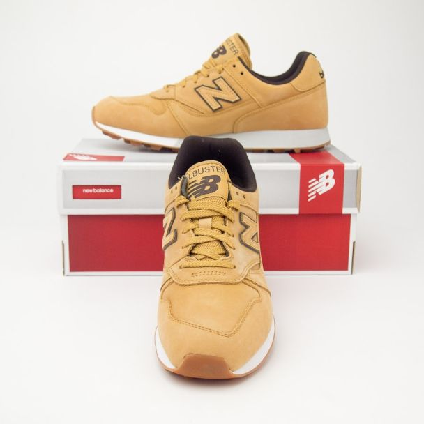 New Balance Men's Classic Trailbuster Running Shoe TBTBWB in Wheat 