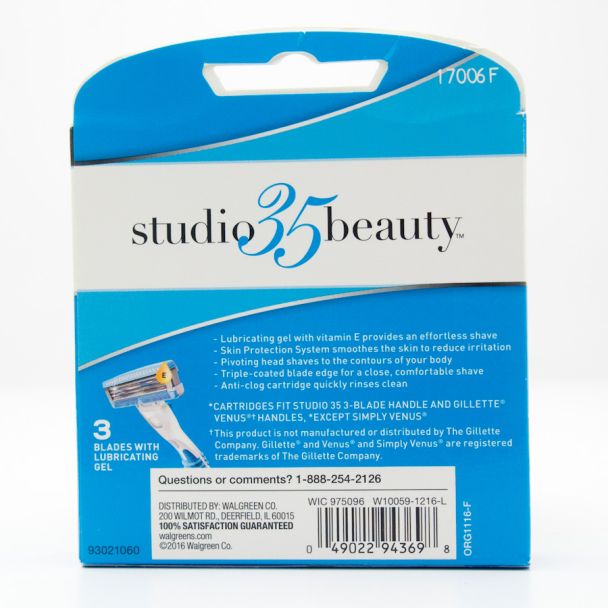 Studio 35 Beauty Three-Blade Razor Cartridges 4 Count