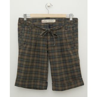 Hollister Stretch Burmuda Shorts Women's 1