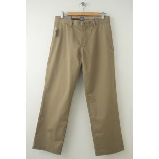 NEW Gap Men's Wrinkle Resistant Relaxed Fit Classic Khakis Pants