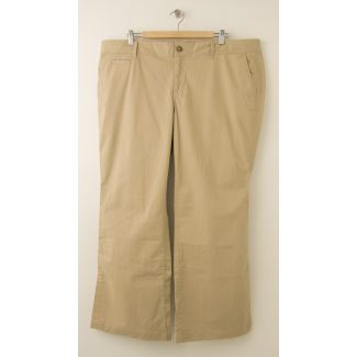 NEW Old Navy Perfect Chino Pants in Rolled Oats Women's Plus 20 Short