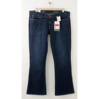NEW Levi's Slight Curve Modern Rise Skinny Boot Jeans Women's 34 x 30