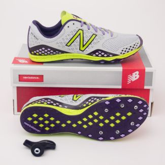 New Balance Women's 900 Cross Country Running Spike in Grey WXCS900G