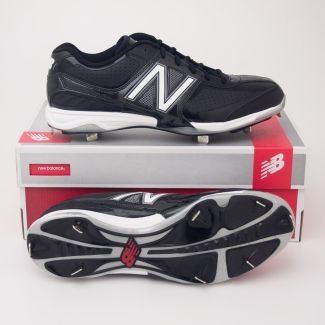 New Balance 4040 Low Cut Baseball Cleats MB4040BB in Black with White