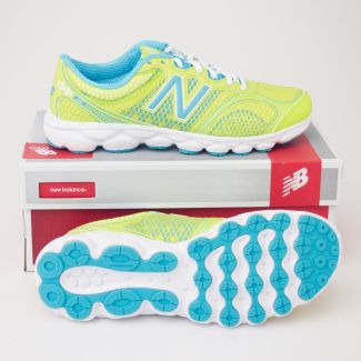New Balance Women's 690v2 Running Shoes in Lime W690LB2
