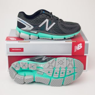 New Balance Women's 780v2 Stability Running Shoe in Grey W780GG2