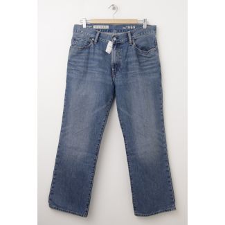 NEW Gap 1969 Standard Fit Jeans in Pale Blue Wash