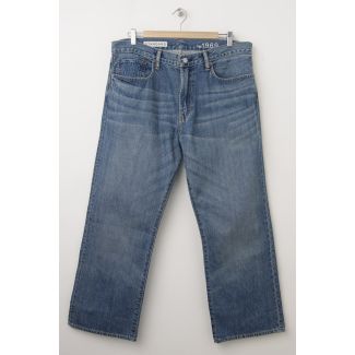 NEW Gap 1969 Standard Fit Jeans in Pale Blue Wash