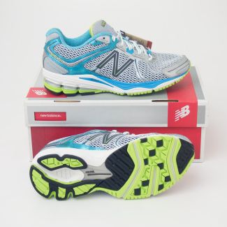 New Balance Women's 880v2 Running Shoes in White W880WB2