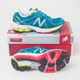 New Balance Women's 780v3 Stability Running Shoe in Teal W780CG3