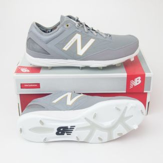 New Balance Low Cut Minimus Metal Baseball Cleats MBBGR in Grey